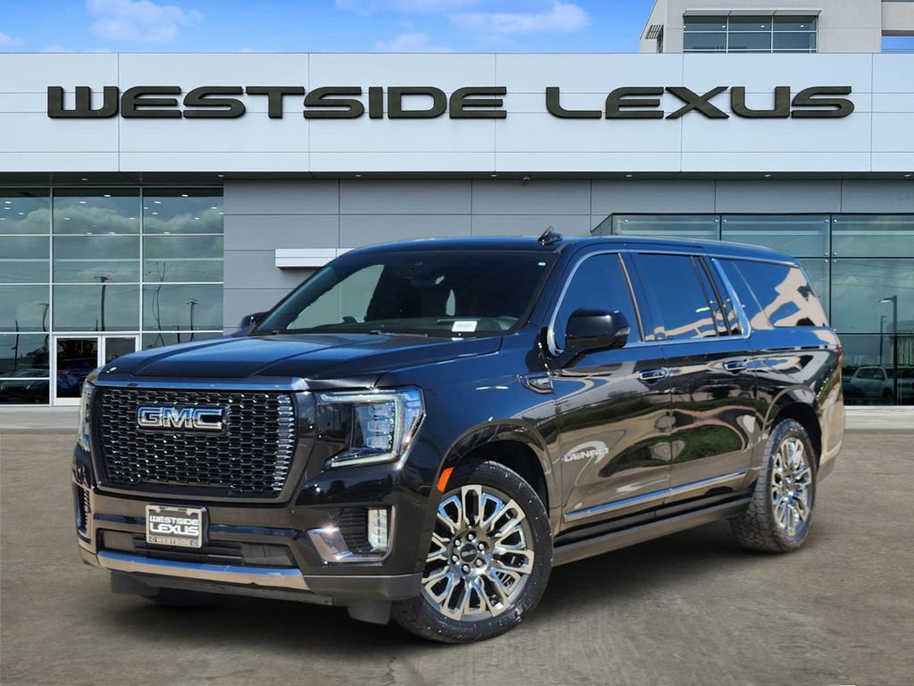 Used 2023 GMC Yukon XL Denali Ultimate image 1