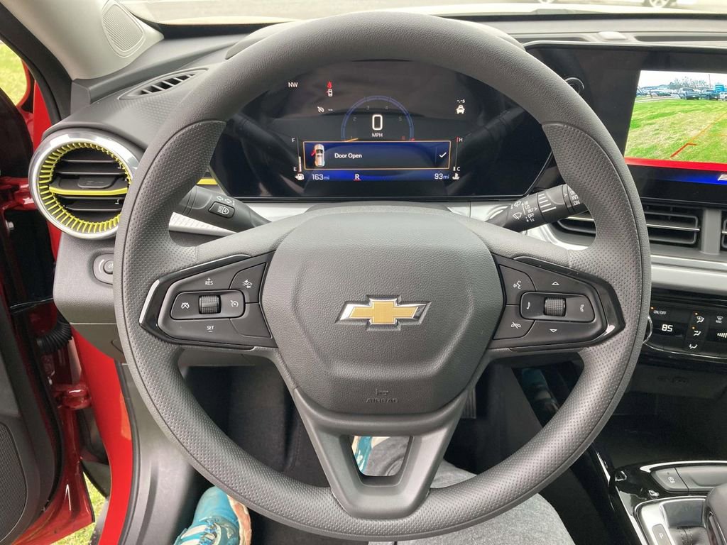 New 2026 Chevrolet Trax LT image 26