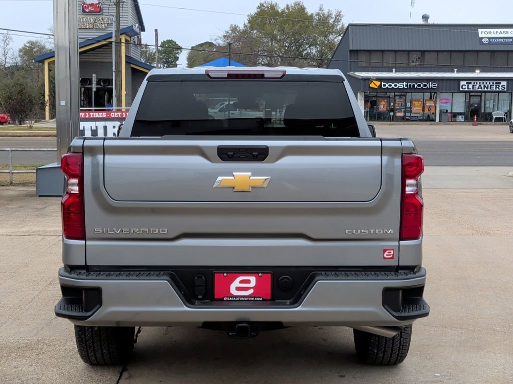 New 2025 Chevrolet Silverado 1500 Custom image 7