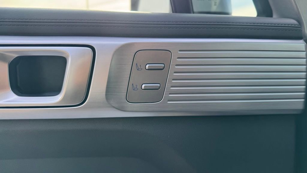 Used 2024 Hyundai Santa Fe Calligraphy image 17