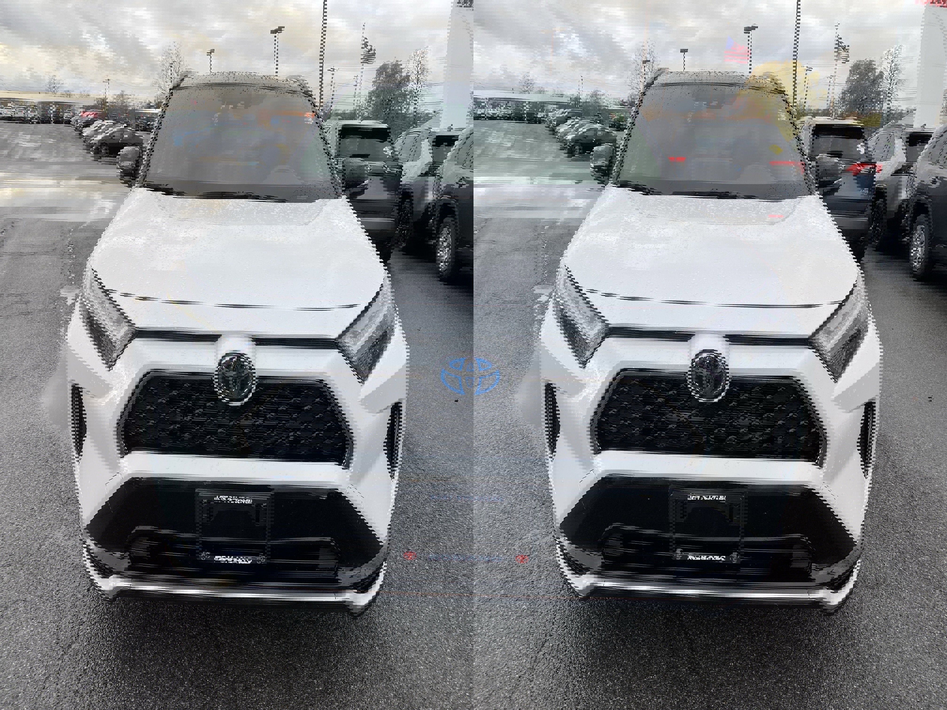 Used 2023 Toyota RAV4 XSE image 3