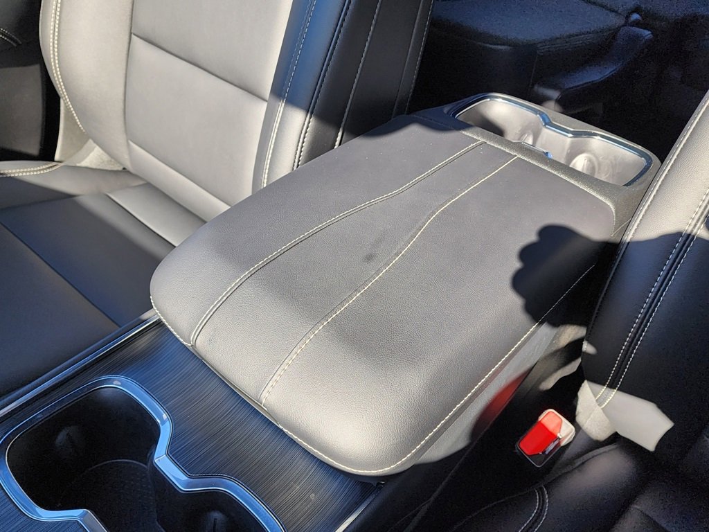 New 2026 GMC Acadia Elevation w/ Black Edition image 32