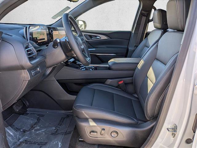 New 2026 Chevrolet Traverse LT w/ Midnight/Sport Edition image 4