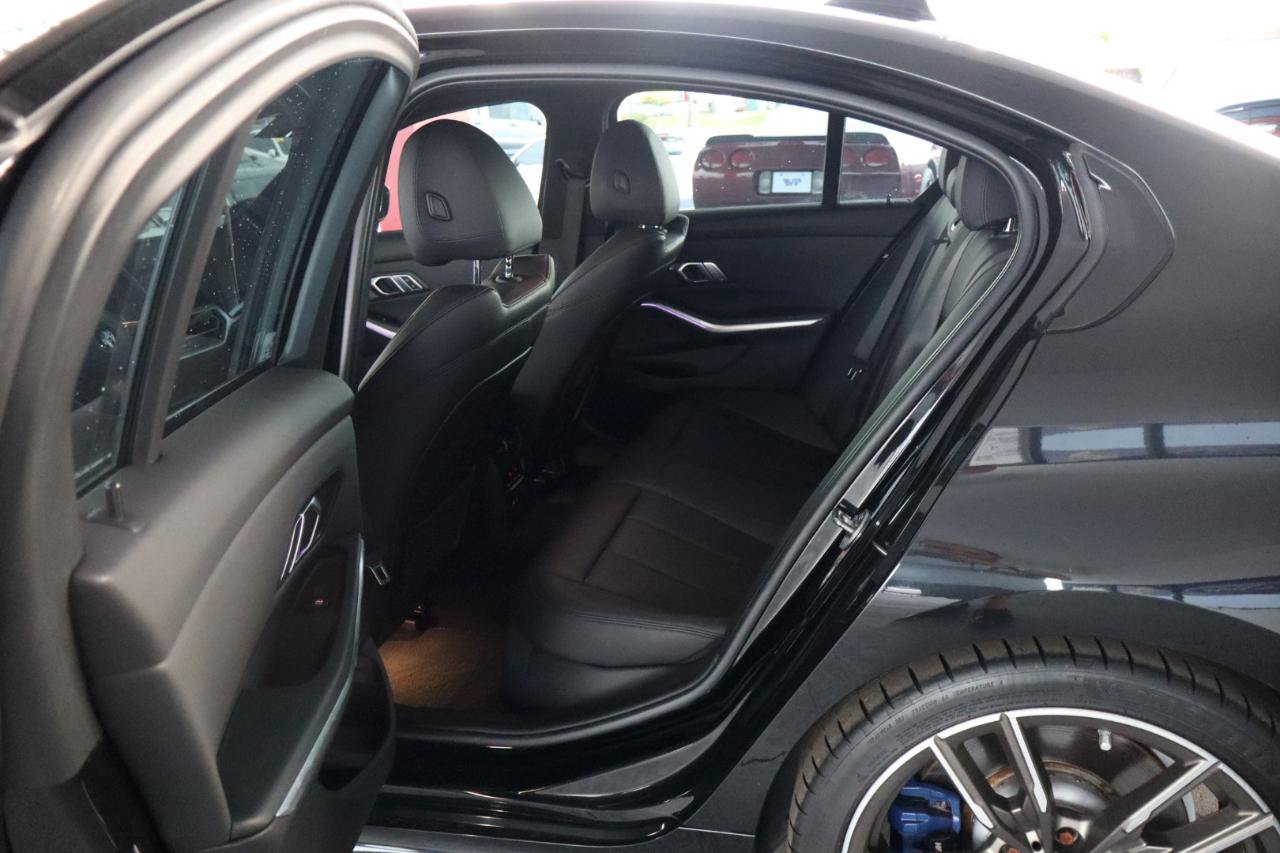 Used 2020 BMW M340i RWD image 30