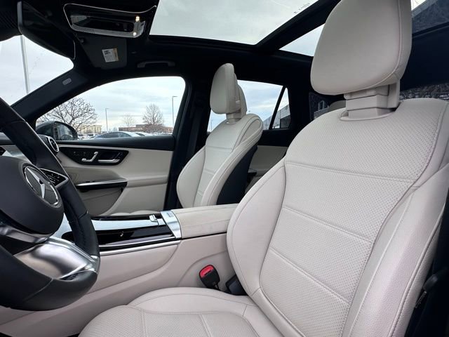 Certified 2024 Mercedes-Benz GLC 300 4MATIC w/ Advanced USB Package image 19