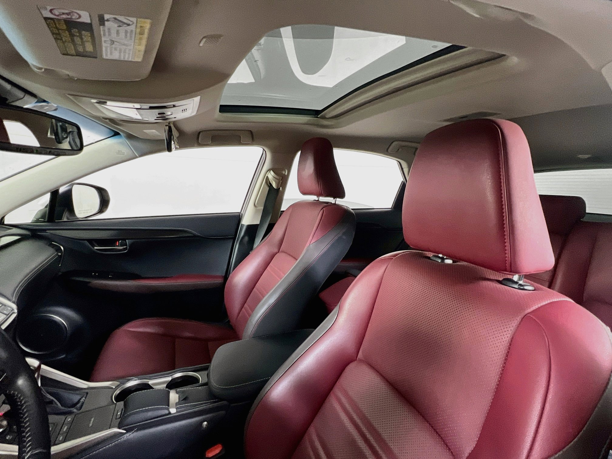 Used 2018 Lexus NX 300h AWD w/ Premium Package image 21