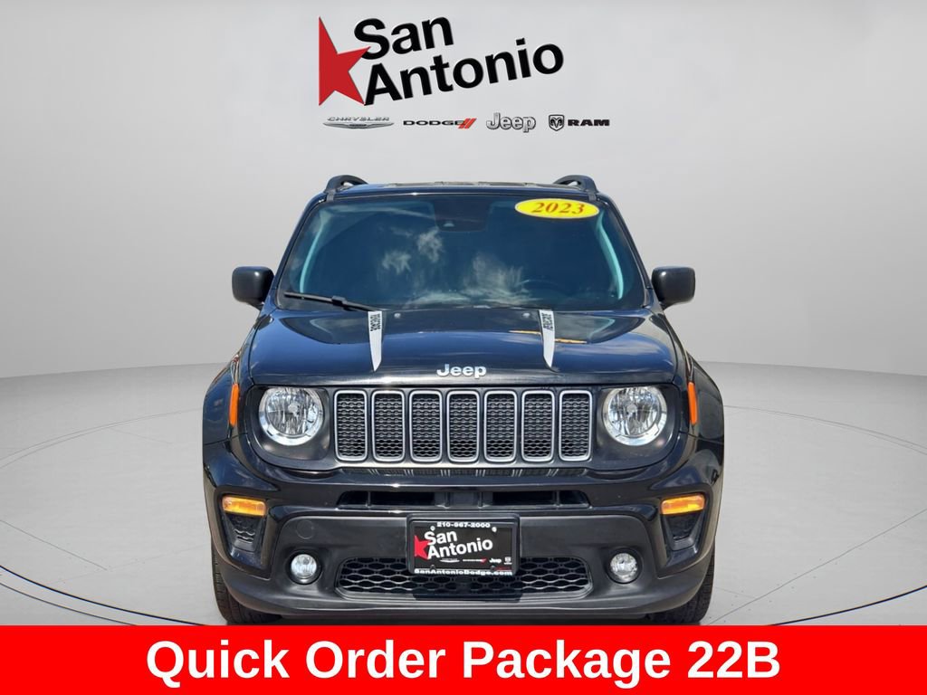 Certified 2023 Jeep Renegade Latitude w/ Premium Group image 3