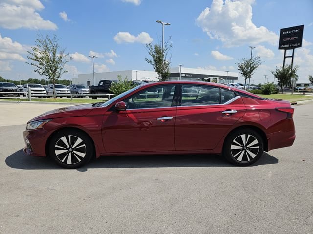 Used 2022 Nissan Altima 2.5 SL FWD image 4
