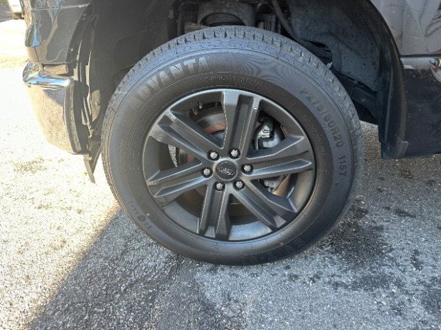 Used 2017 Ford F150 XLT image 11