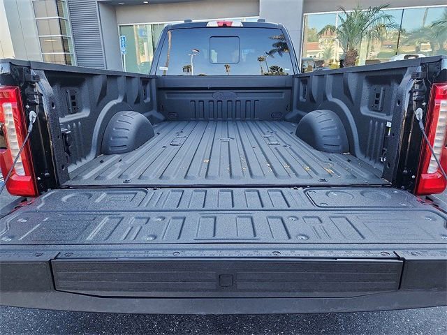 New 2025 Ford F350 Lariat w/ Lariat Ultimate Package AWD/4WD image 21