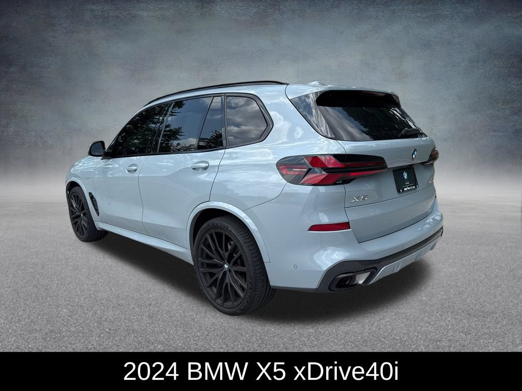 Used 2024 BMW X5 xDrive40i w/ M Sport Package AWD/4WD image 3