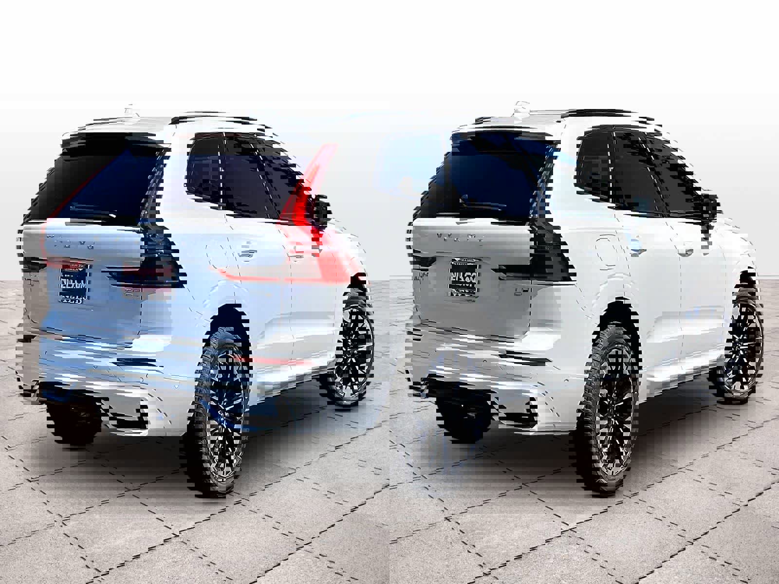 New 2026 Volvo XC60 T8 Plus w/ Protection Package Premier AWD/4WD image 4