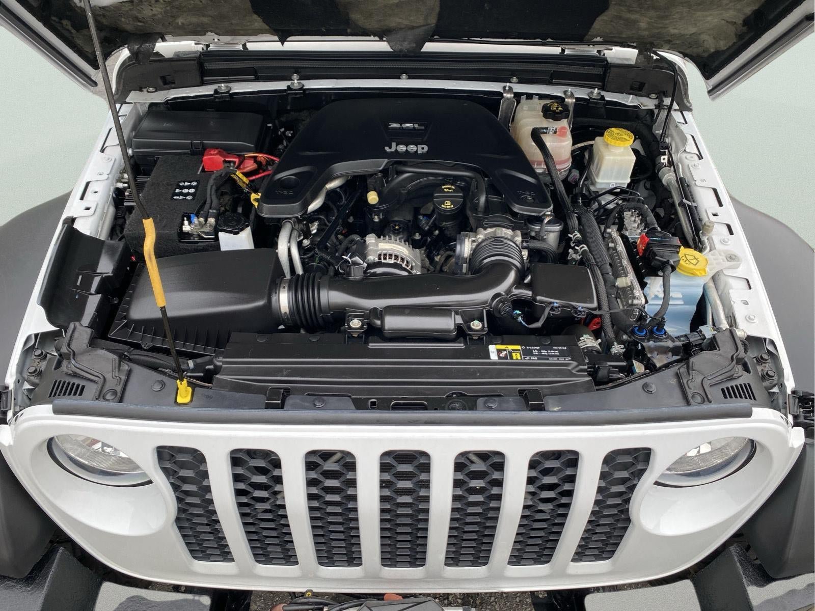 Used 2020 Jeep Gladiator Sport w/ Quick Order Package 23S AWD/4WD image 13