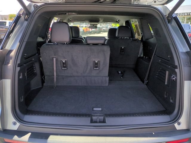 Used 2025 GMC Acadia AT4 AWD/4WD image 50