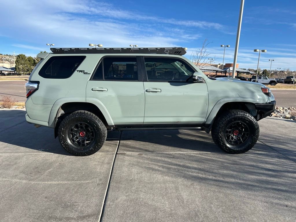 Used 2023 Toyota 4Runner TRD Off-Road Premium w/ Off Road Premium Plus Package image 9
