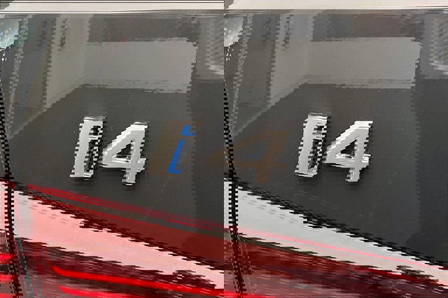 Used 2025 BMW i4 M50 w/ Premium Package image 33