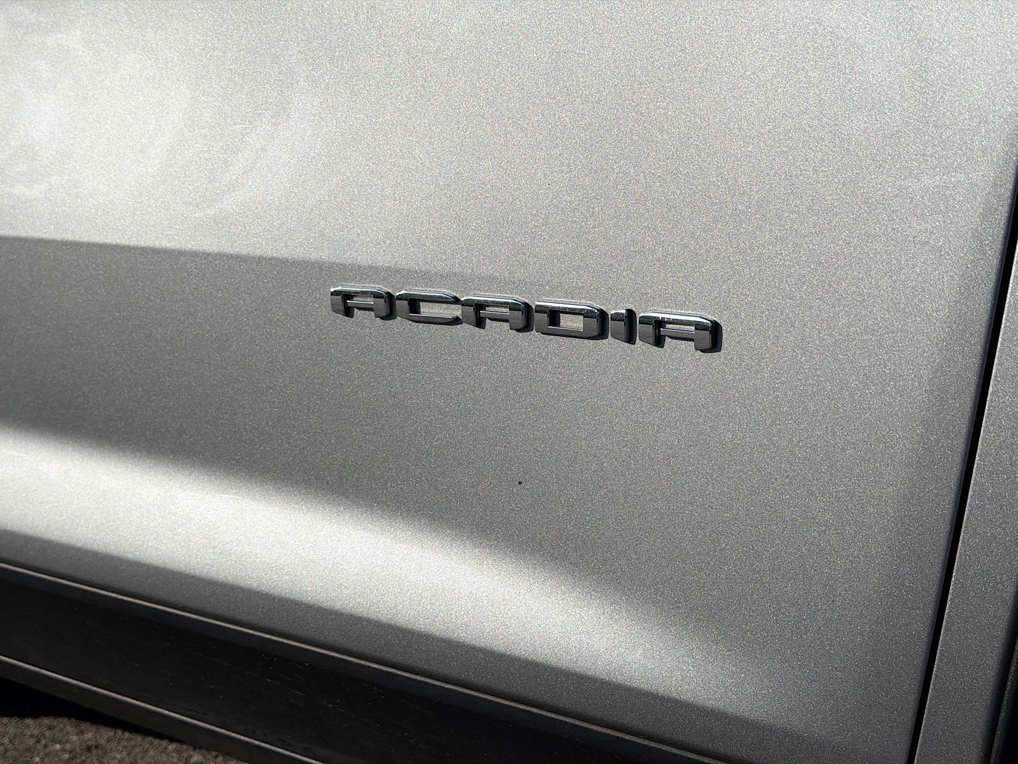 Used 2025 GMC Acadia Elevation FWD image 47