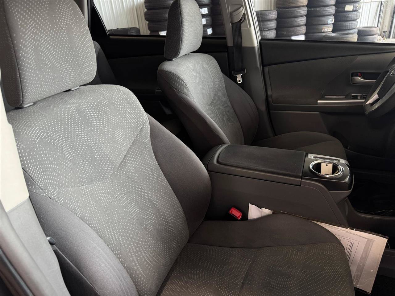 Used 2012 Toyota Prius V Three FWD image 39