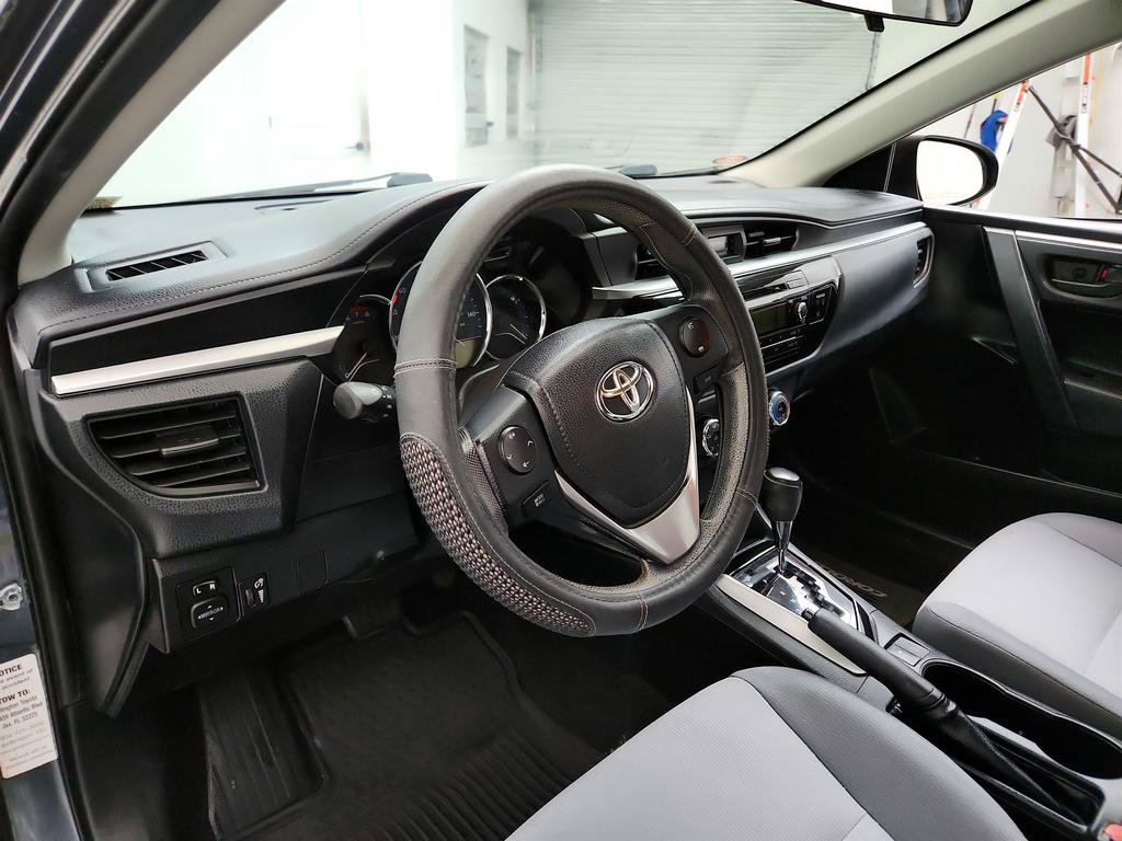 Used 2014 Toyota Corolla L FWD image 13