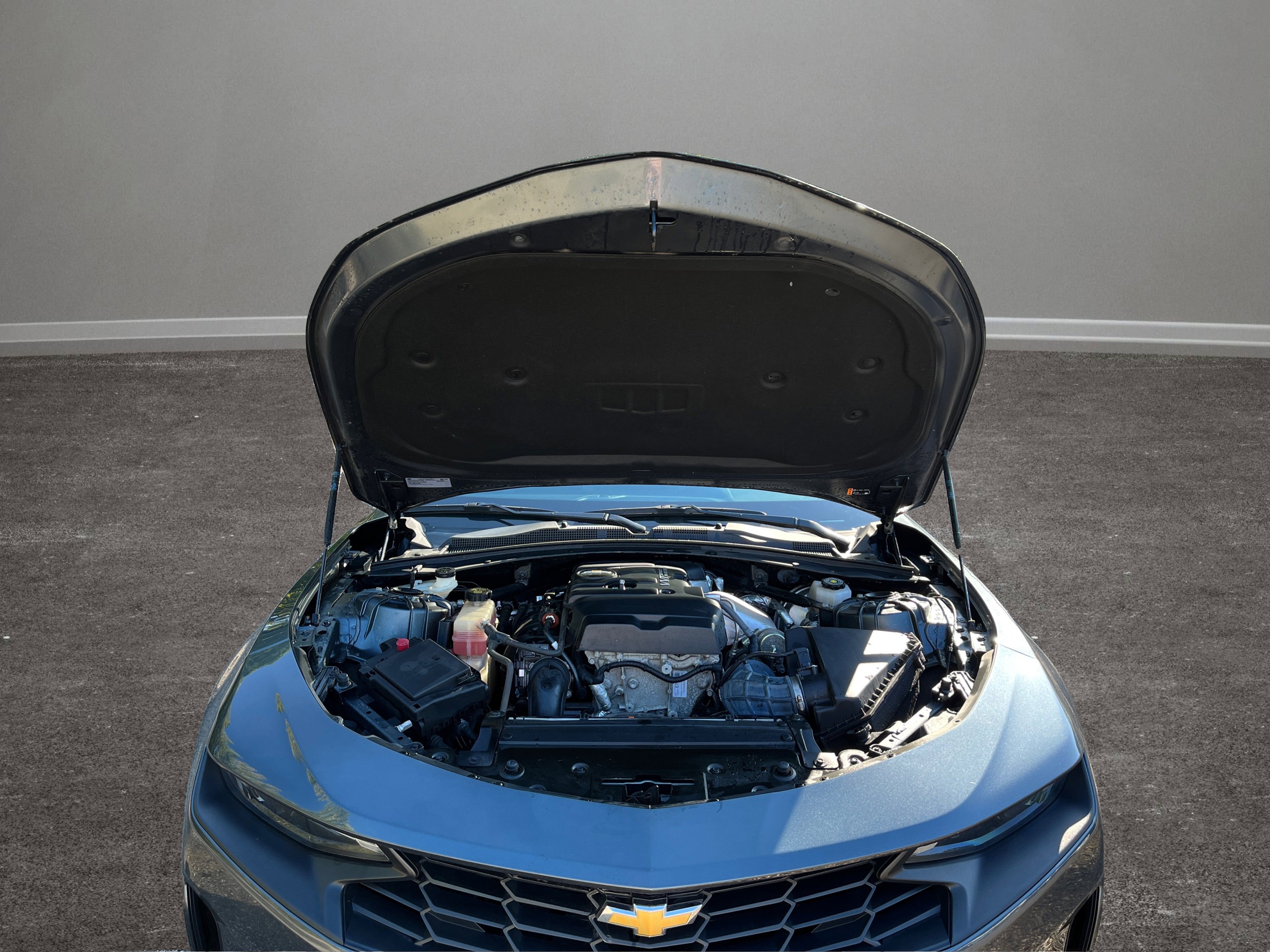 Used 2021 Chevrolet Camaro LT image 11