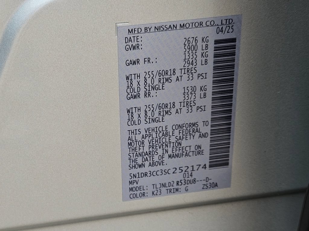 Used 2025 Nissan Pathfinder SL AWD/4WD image 39