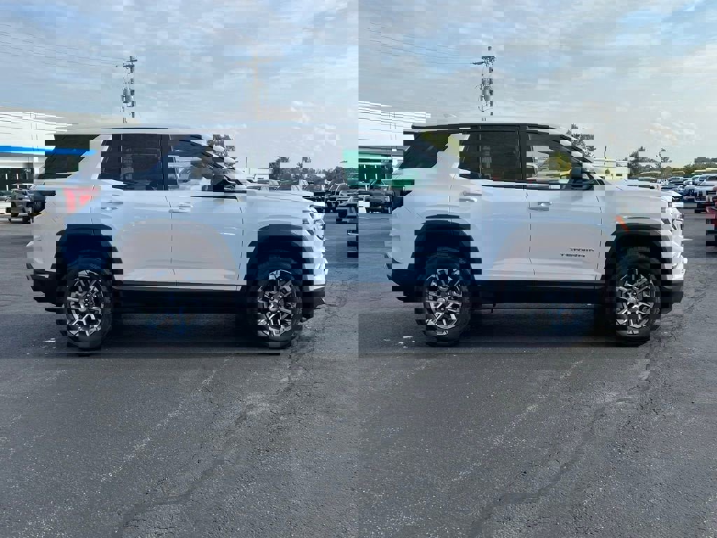 New 2026 GMC Terrain Elevation w/ LPO, Floor Liner Package image 9