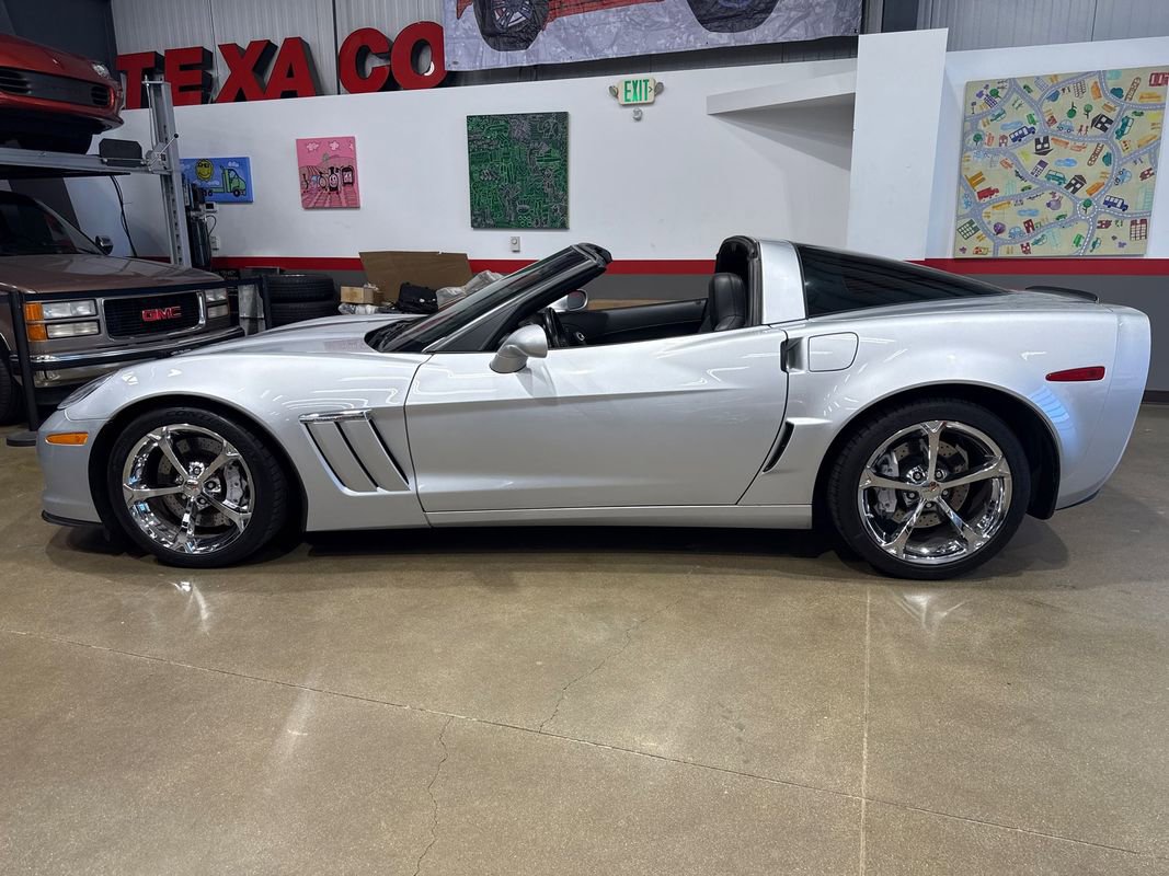 Used 2012 Chevrolet Corvette Grand Sport w/ 3LT Preferred Equipment Group image 94