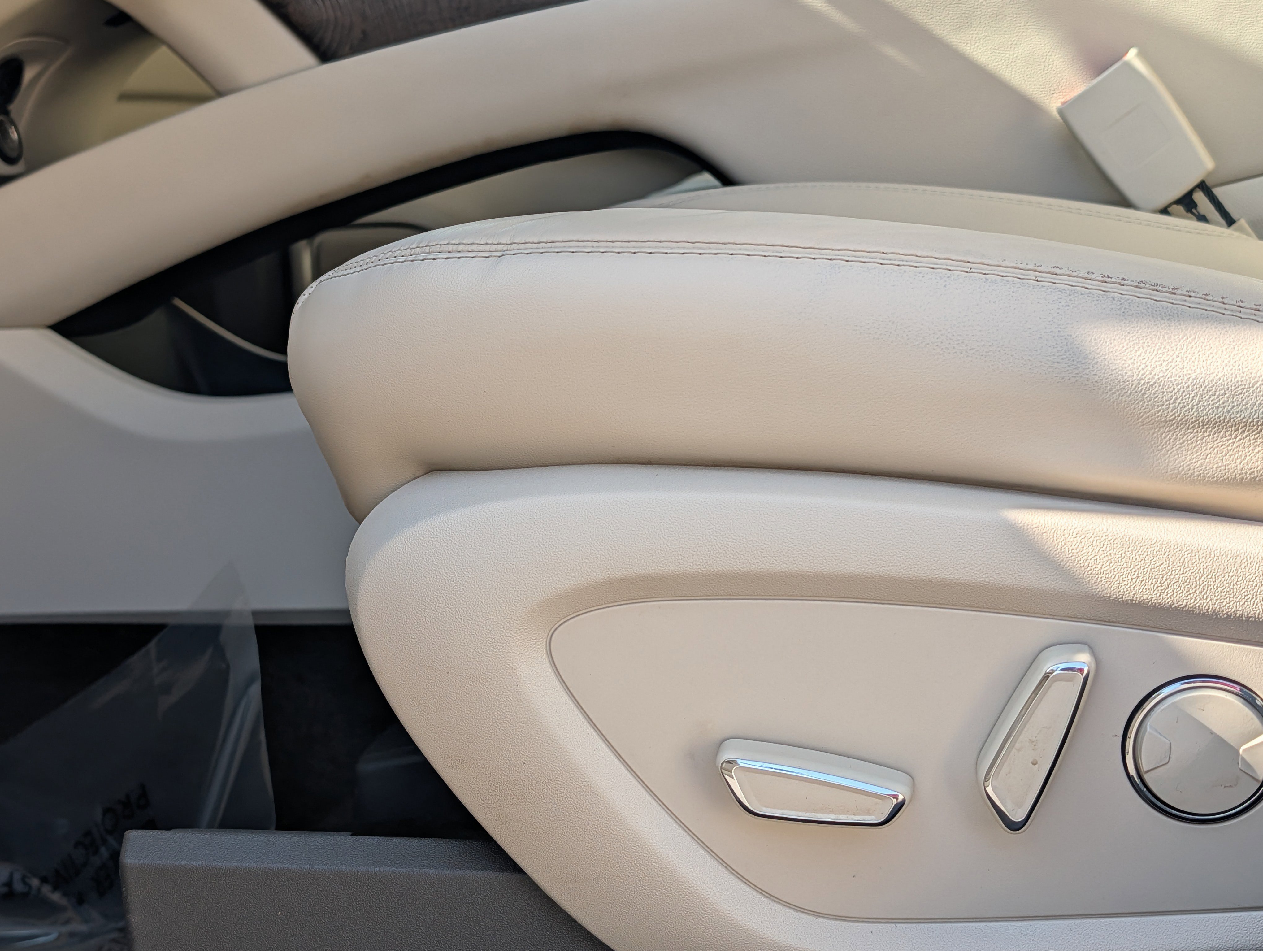 Used 2016 Lincoln MKX Reserve w/ Technology Package image 22