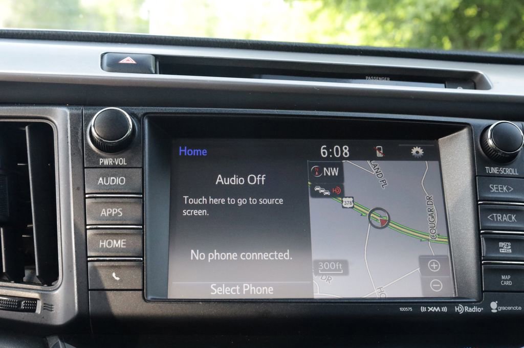 Used 2016 Toyota RAV4 Limited FWD image 25