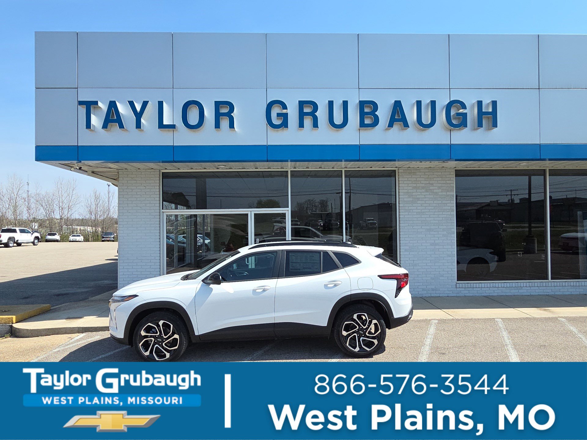 New 2026 Chevrolet Trax RS w/ Driver Confidence Package image 1