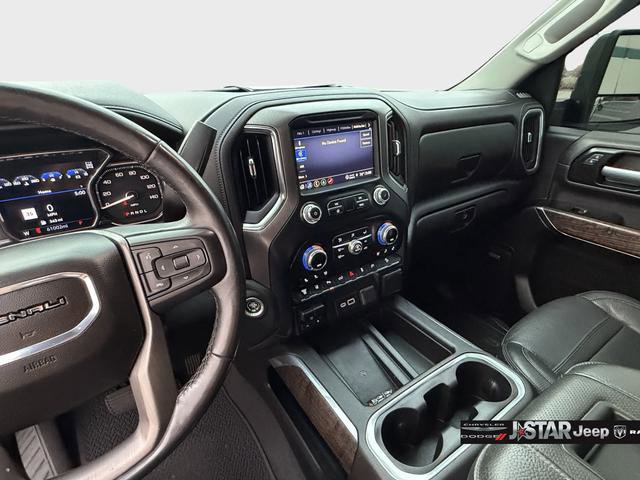 Used 2022 GMC Sierra 2500 Denali w/ Denali Ultimate Package image 11