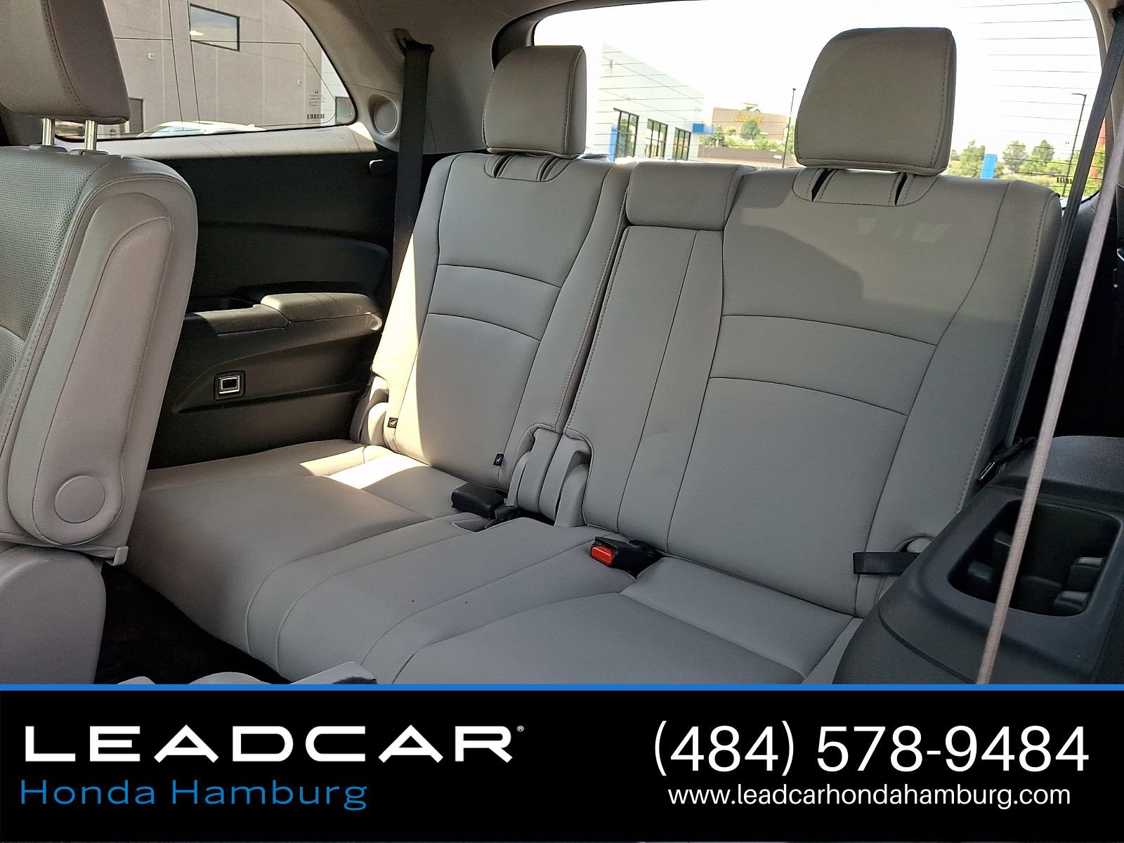 Used 2016 Honda Pilot Elite image 12