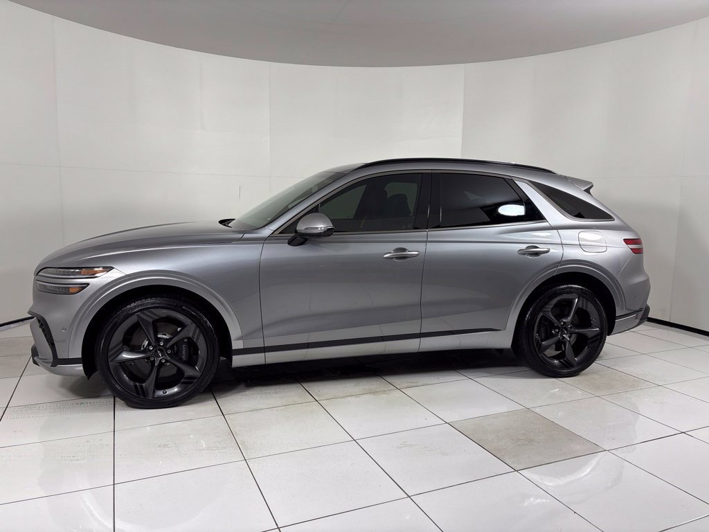 Used 2026 Genesis GV70 2.5T Sport Prestige AWD/4WD image 2