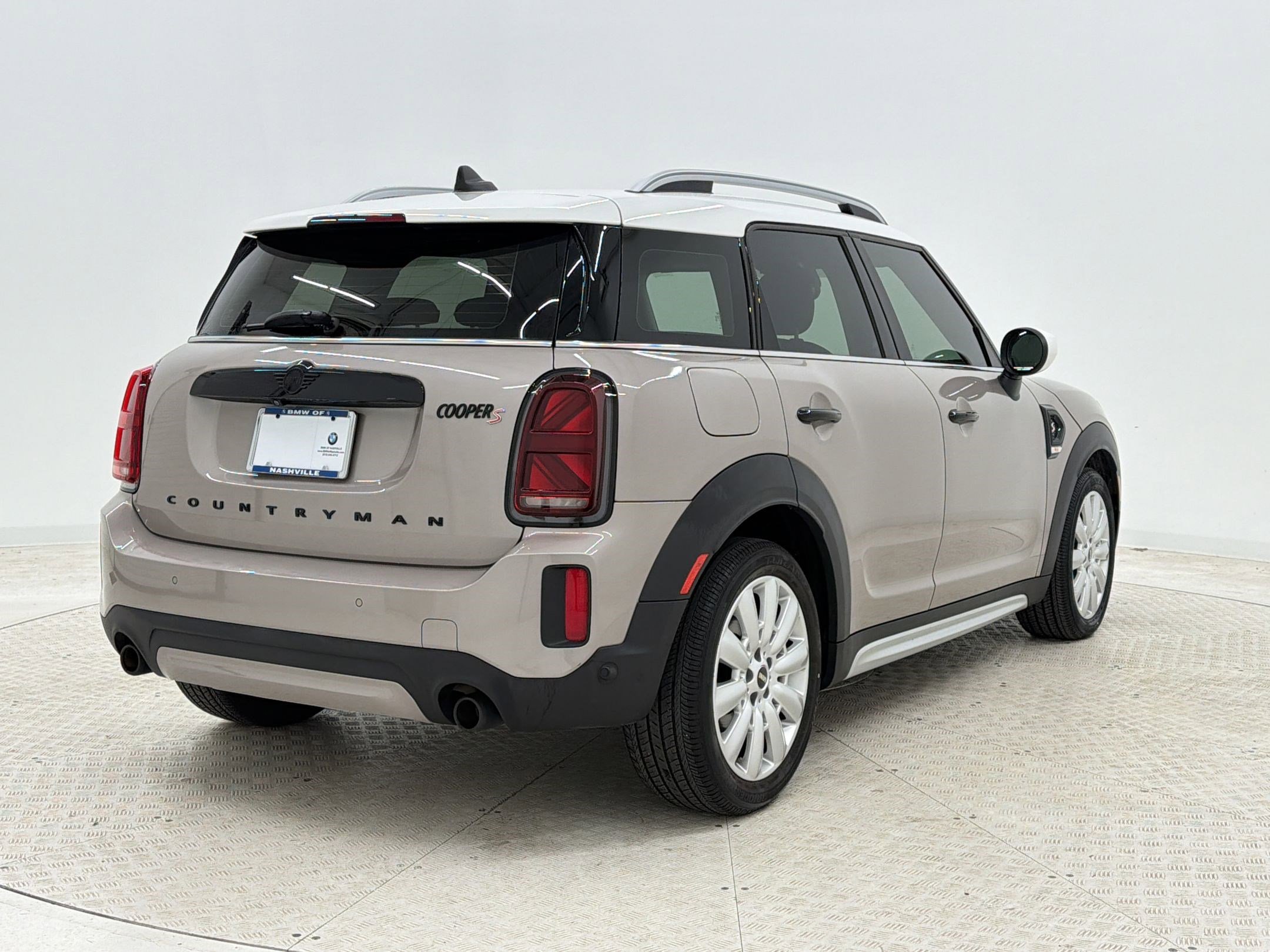 Used 2022 MINI Cooper Countryman S w/ Premium Package FWD image 9