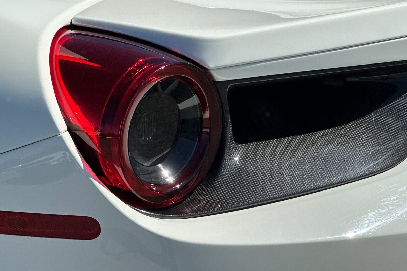 Used 2019 Ferrari 488 Spider RWD image 40