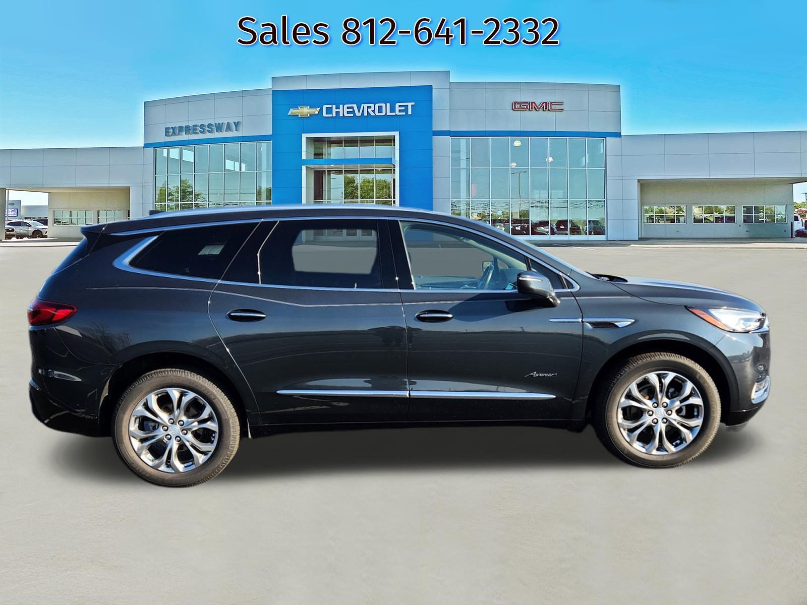 Used 2019 Buick Enclave Avenir w/ Avenir Technology Package FWD image 8