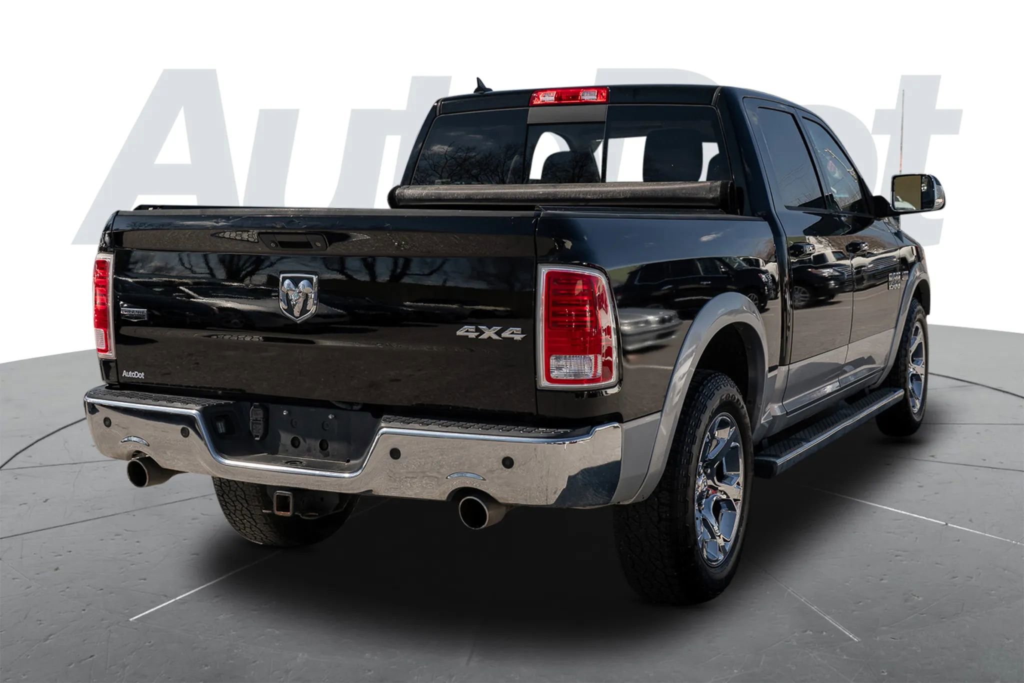 Used 2013 RAM 1500 Laramie w/ Convenience Group image 3