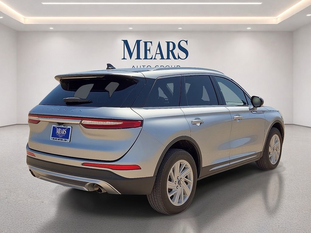 Used 2022 Lincoln Corsair FWD image 5