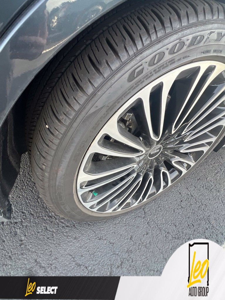 Used 2023 Lincoln Aviator Black Label w/ Dynamic Handling Package AWD/4WD image 8