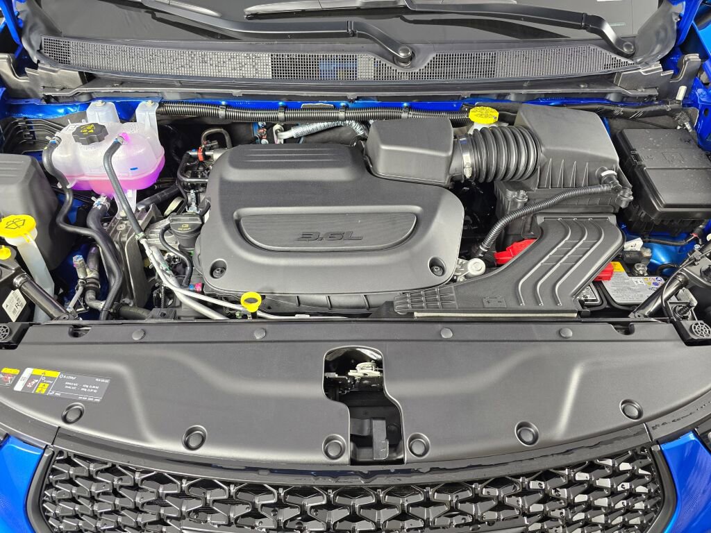 New 2026 Chrysler Pacifica Select AWD/4WD image 14