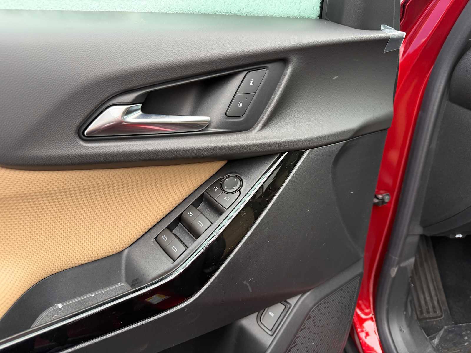 New 2026 Chevrolet Equinox ACTIV image 14