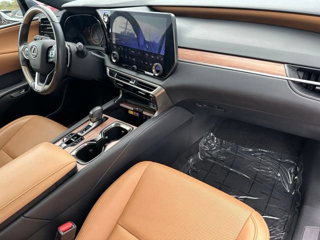 Used 2023 Lexus RX 350 Premium w/ Cold Area Package AWD/4WD image 10