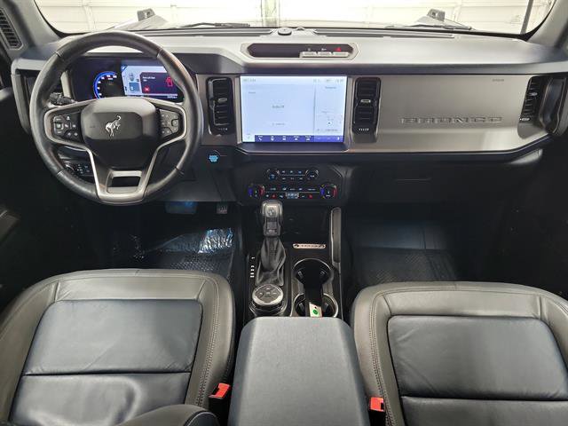 Used 2022 Ford Bronco Outer Banks image 11