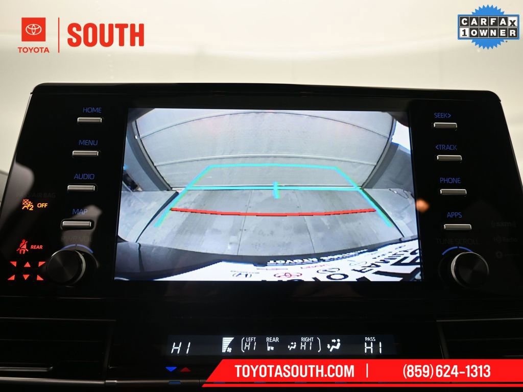 Used 2023 Toyota Sienna XLE image 20