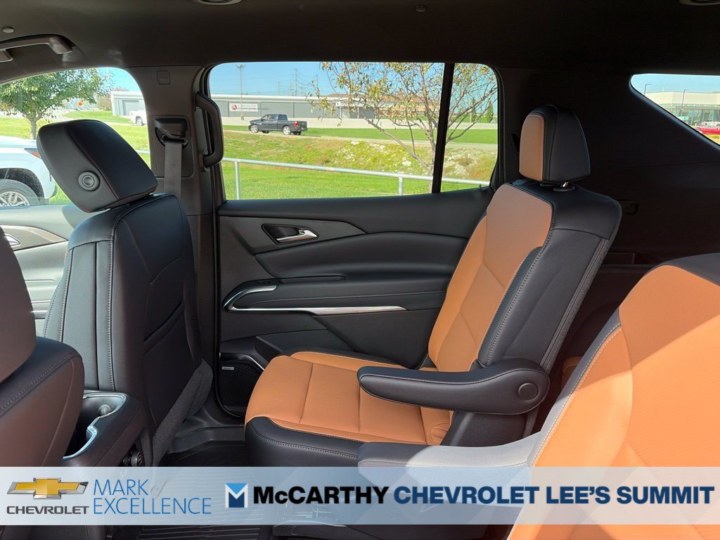 New 2027 Chevrolet Traverse Z71 w/ Enhanced Driving Package AWD/4WD image 46