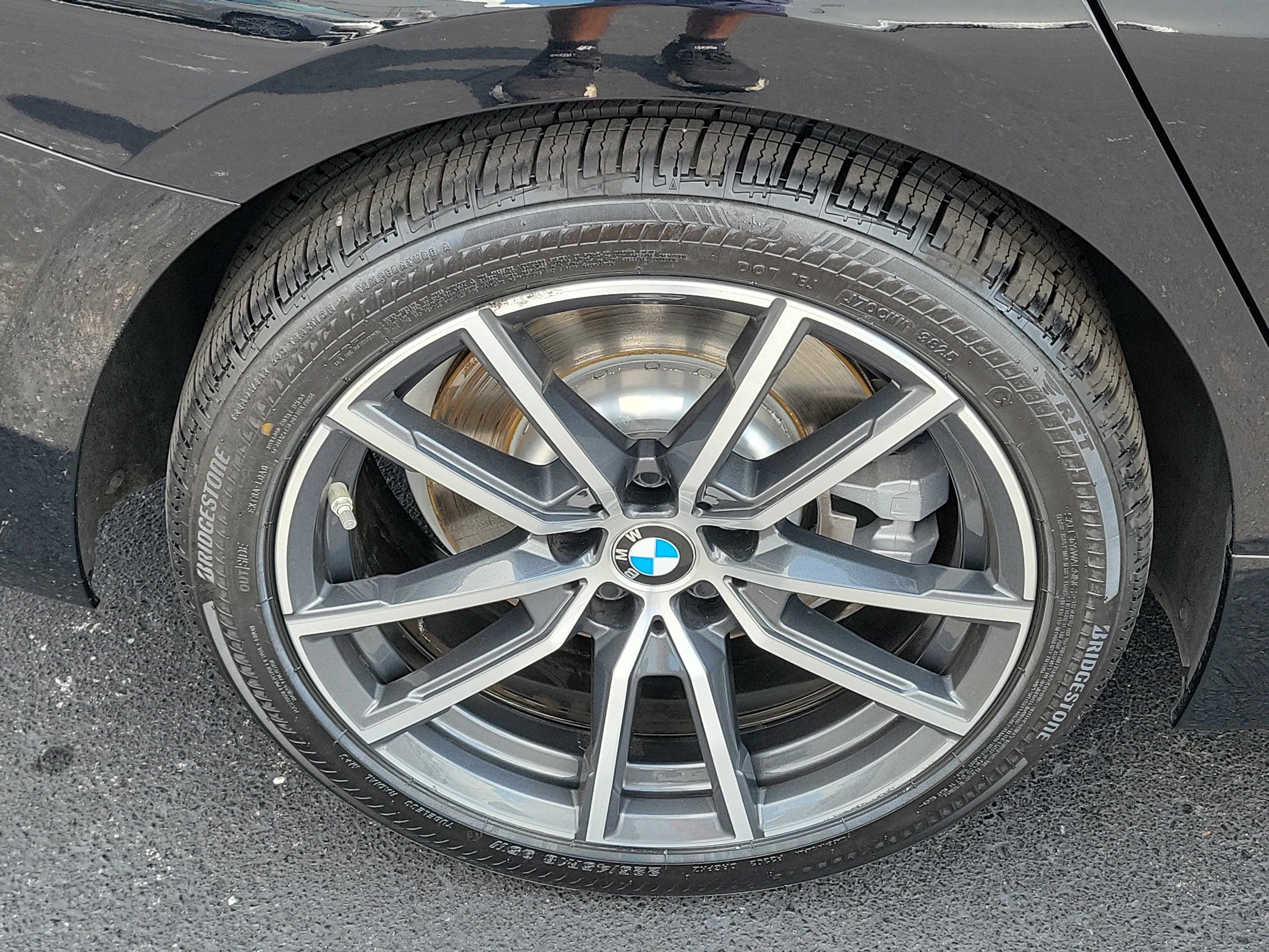 Used 2019 BMW 330i Sedan w/ Convenience Package RWD image 6