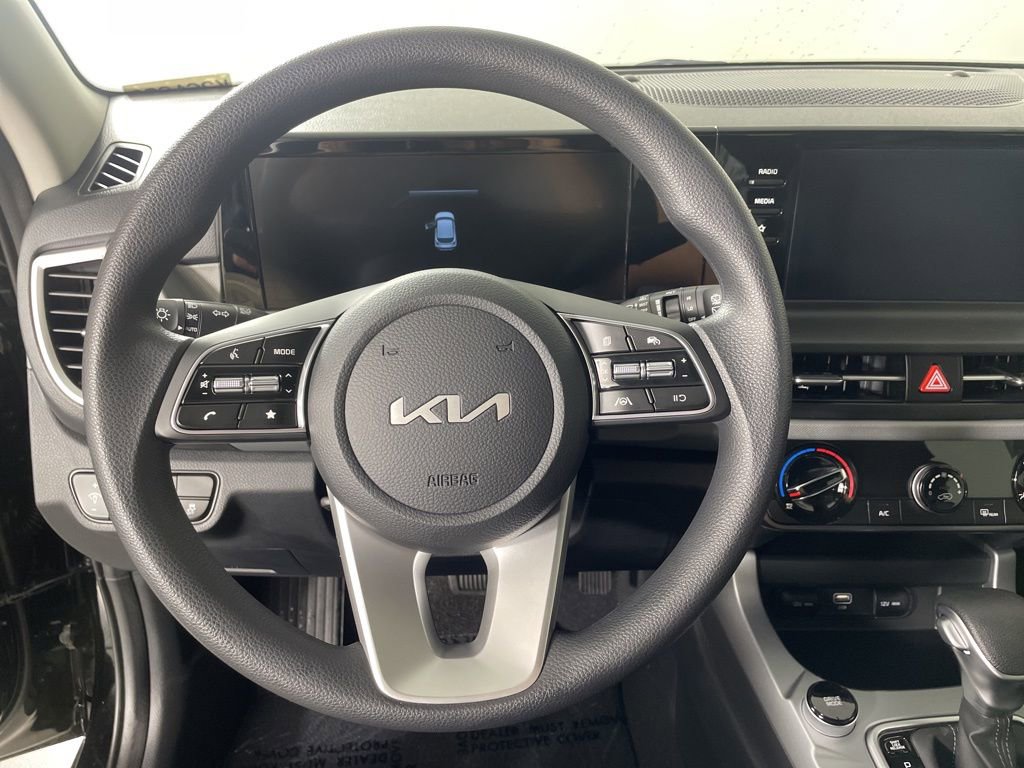 New 2026 Kia Seltos LX image 22