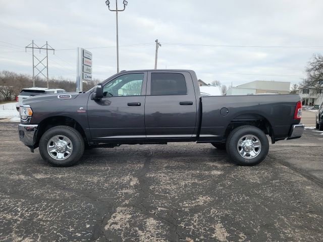 New 2024 RAM 3500 Tradesman w/ Chrome Appearance Group AWD/4WD image 8