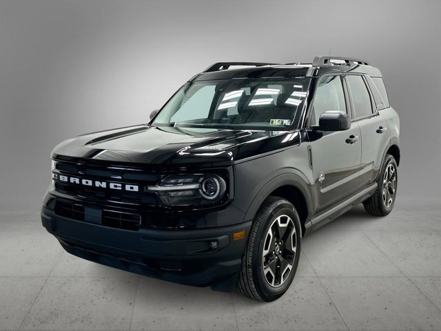 Used 2022 Ford Bronco Sport Outer Banks w/ Tech Package image 1