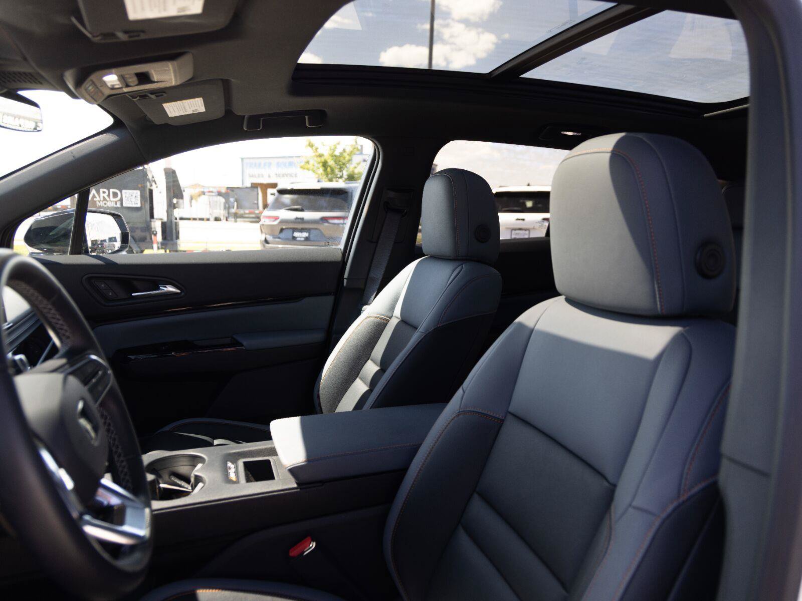 Used 2025 Honda Prologue Touring image 15